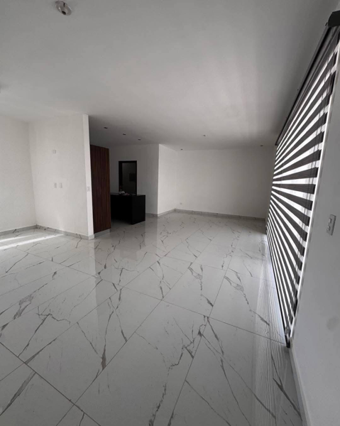 Casa en venta en Altozano la Nueva Laguna, Gómez Palacio — foto 3 de 15