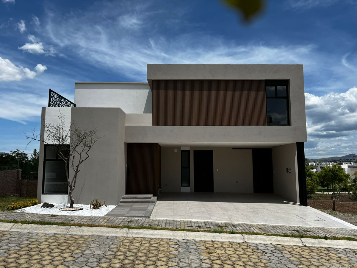Casa en venta en Lomas de Angelópolis, San Andrés Cholula — foto 1 de 20