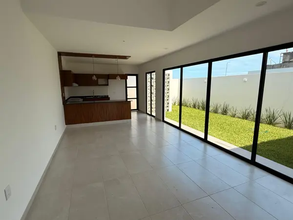 Casa en venta en Lomas de la Rioja, Alvarado — foto 2 de 24