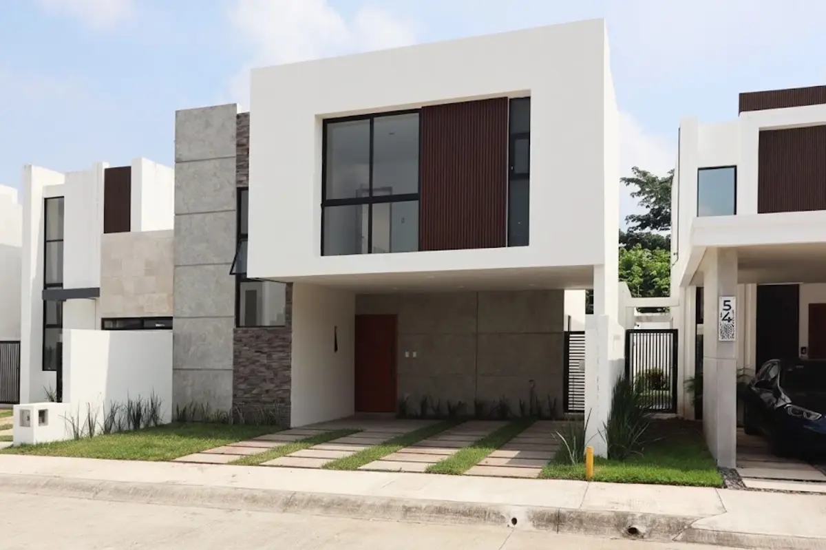 Casa en venta en Lomas del Dorado, Boca del Río — foto 1 de 17