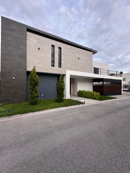 Casa en venta en Villas del Renacimiento, Torreón — foto 2 de 14