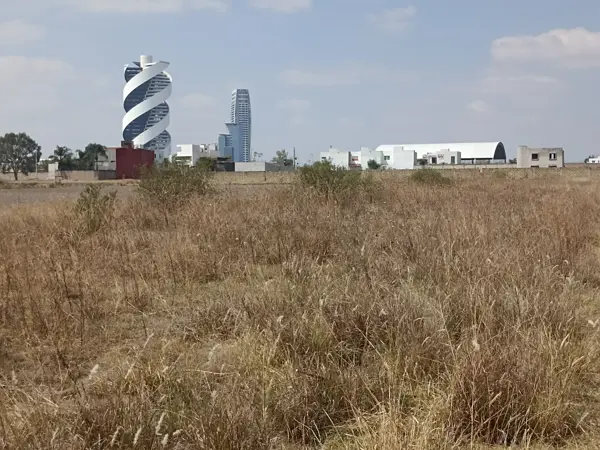 Terreno en venta en San Bernardino Tlaxcalancingo, San Andrés Cholula — foto 2 de 32