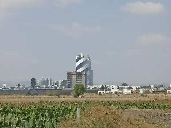 TERRENO EN VENTA USO COMERCIAL, HABITACIONAL SAN ANDRES CHOLULA PUEBLA