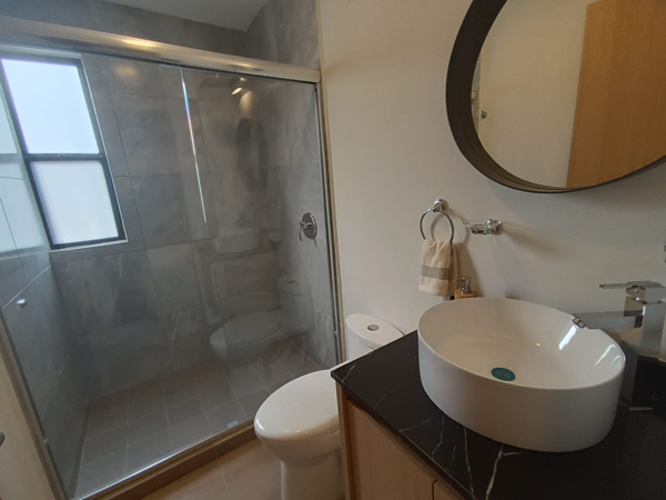 Departamento nuevo con excelente ubicación