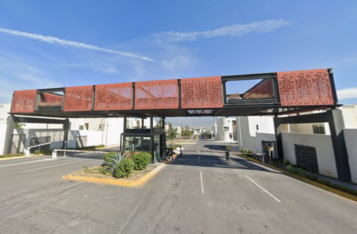 Casa en venta en Ciudad Cumbres, García — foto 1 de 2
