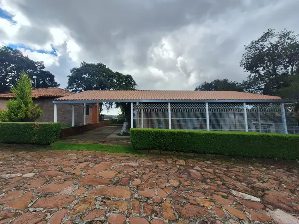 Casa en venta en Amealco de Bonfil Centro, Amealco de Bonfil — foto 2 de 43