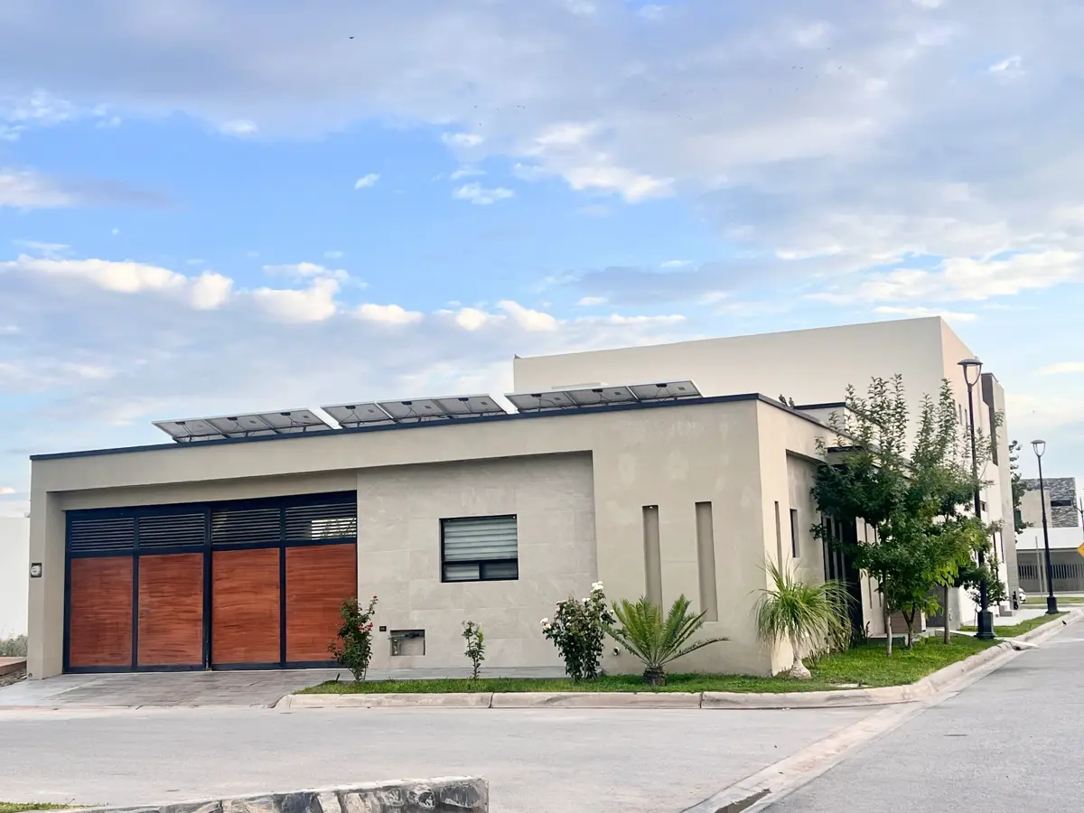 RESIDENCIA AMUEBLADA DE UNA 1 PLANTA EN HACIENDA SAN JOSE RESIDENCIA AMUEBLADA DE UNA 1 PLANTA EN HACIENDA SAN JOSE