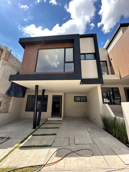 Casa en venta en Lago de Guadalupe, Cuautitlán Izcalli — foto 2 de 15