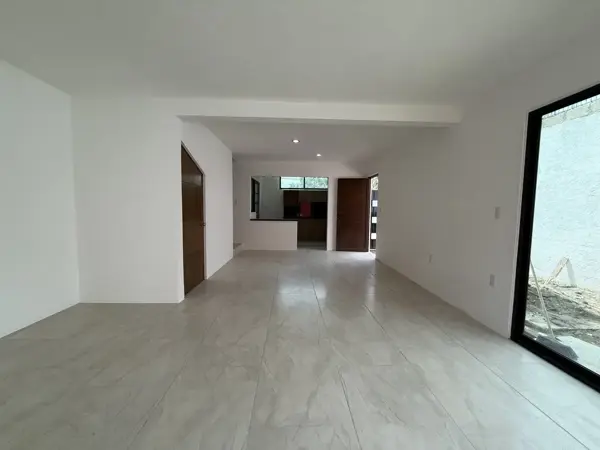 Casa en venta en Lomas de Tzompantle, Cuernavaca — foto 2 de 16