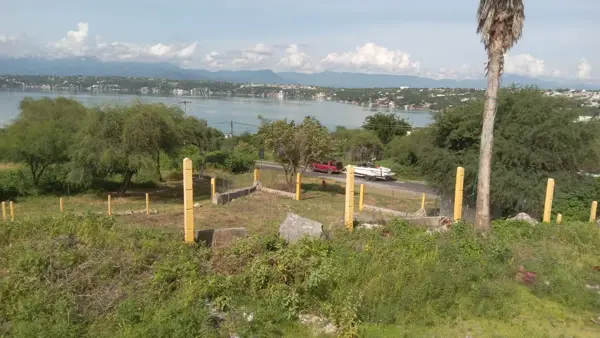 Terreno en venta en Tequesquitengo, Jojutla — foto 3 de 7