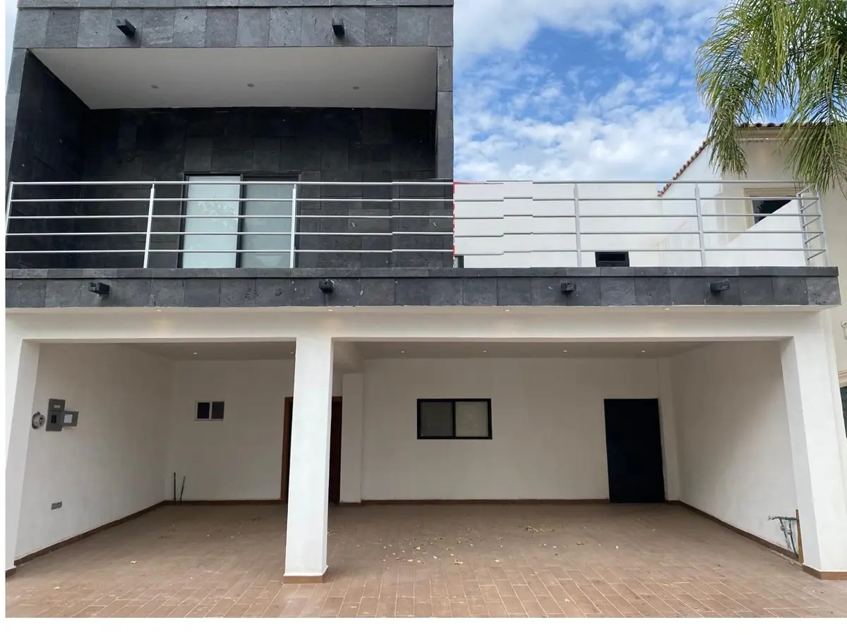 Casa en venta en Villas del Renacimiento, Torreón — foto 1 de 23