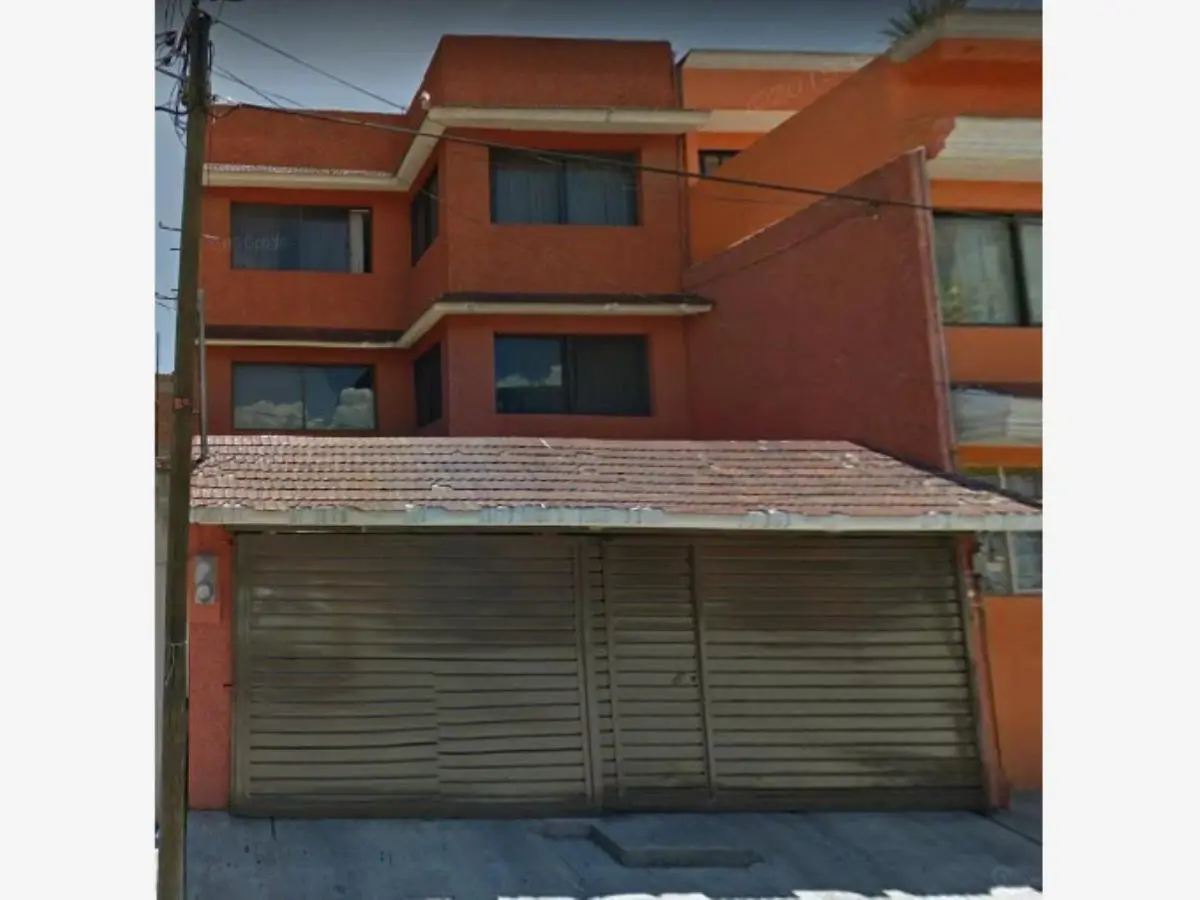 Casa en venta en Pedregal de Santo Domingo, Coyoacán — foto 1 de 8