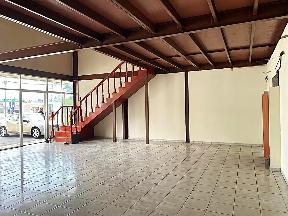 Local en renta en Maria C de Rojas, Veracruz — foto 1 de 18