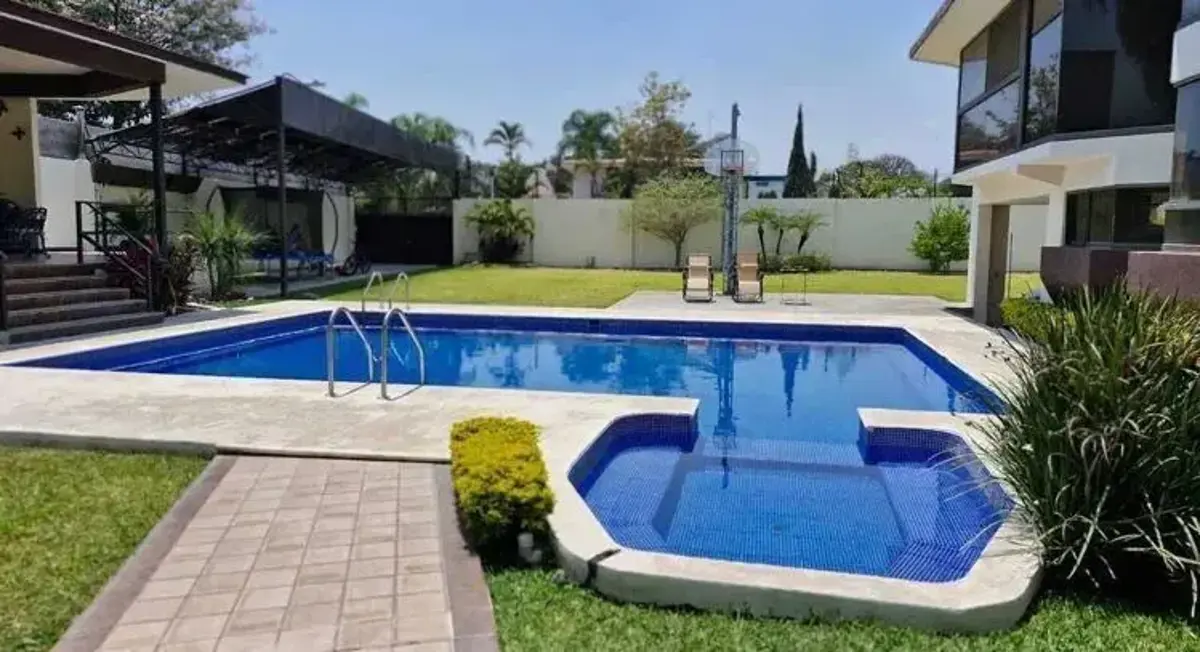 Casa en venta en Cliserio Alanís (San Gaspar), Jiutepec — foto 1 de 11