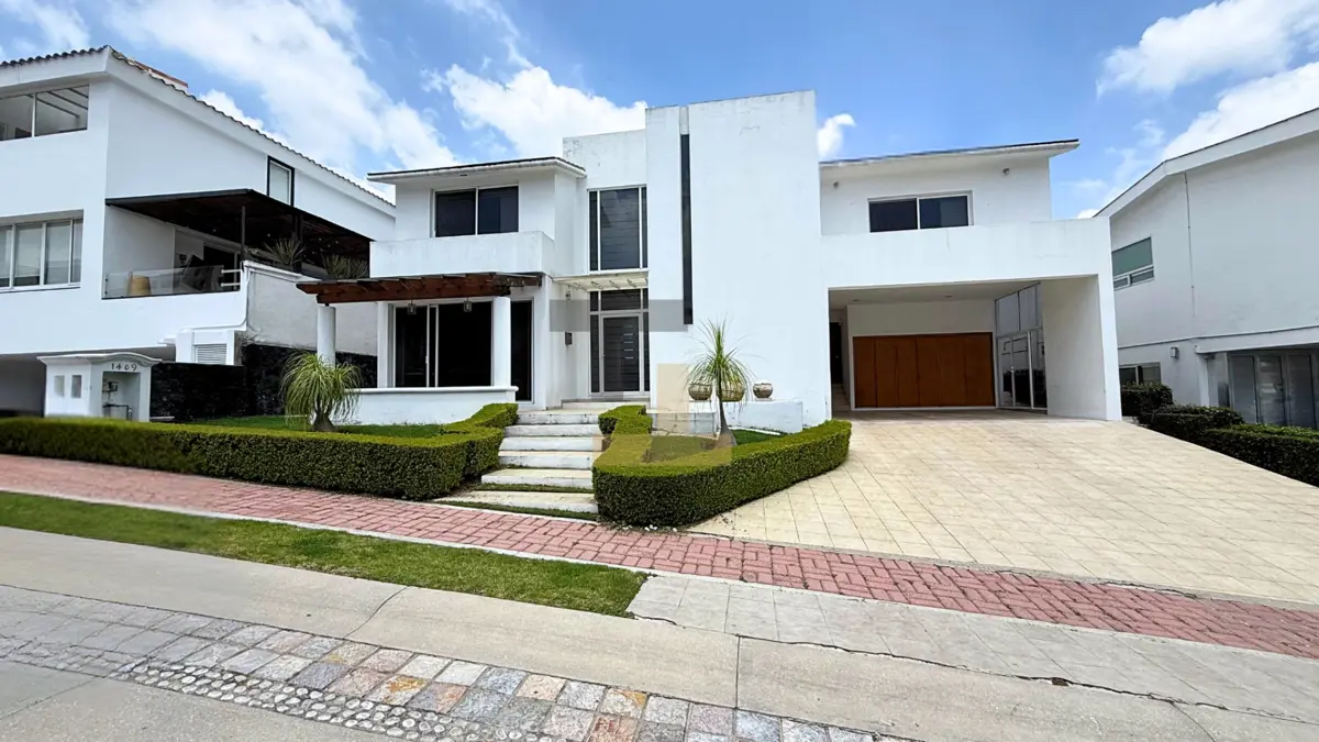 Casa en venta en La Vista Contry Club, San Andrés Cholula — foto 1 de 22