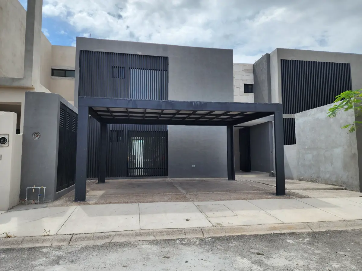 Casa en venta en Rincón las Trojes, Torreón — foto 1 de 16