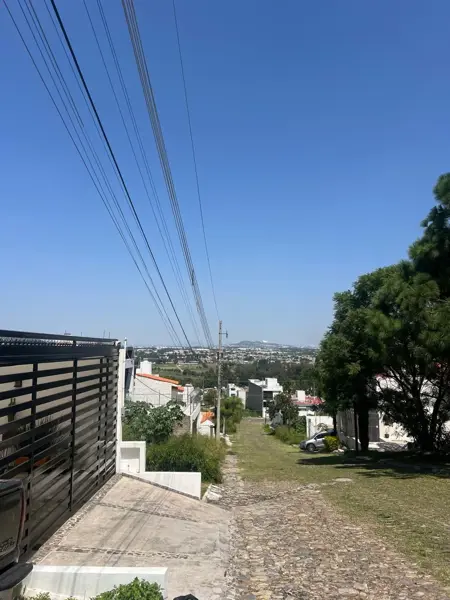 Terreno con Vista Frente a Parque en El Cortijo San Agustín