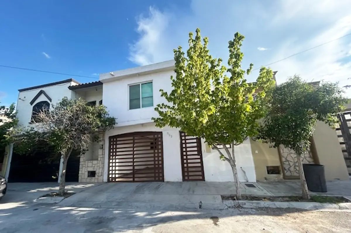 Casa en renta en Lomas del Valle, Ramos Arizpe — foto 1 de 18