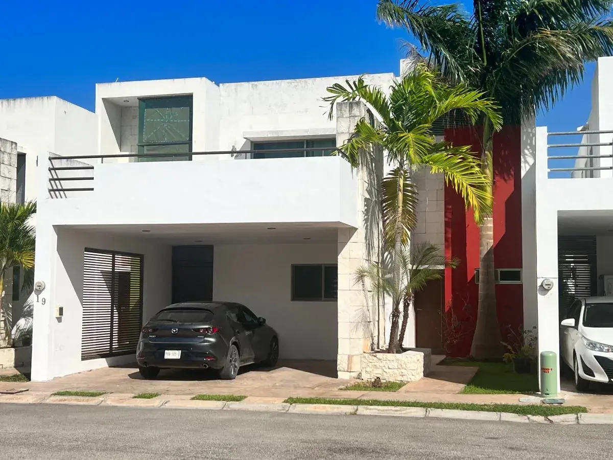 Casa en renta en Altabrisa, Mérida — foto 1 de 10