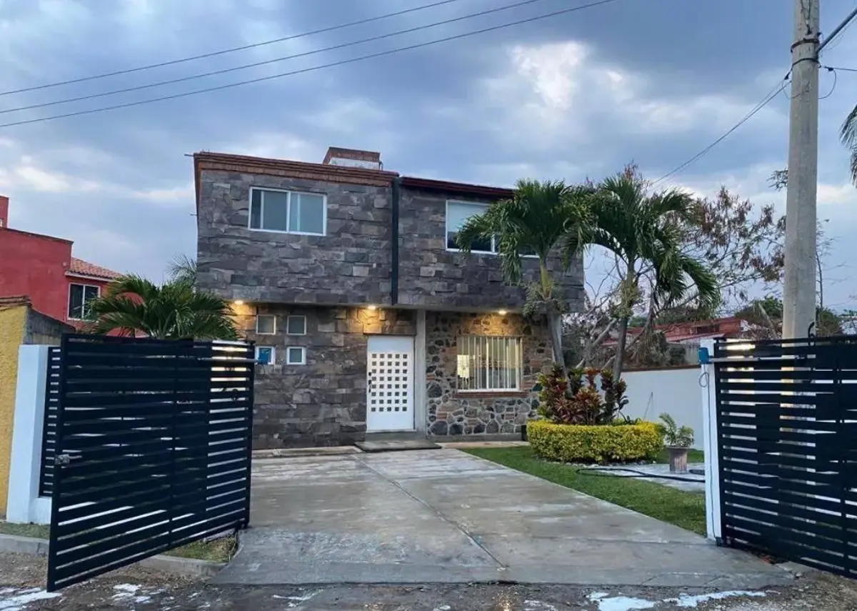 Casa en venta en Altos de Oaxtepec, Yautepec — foto 1 de 8