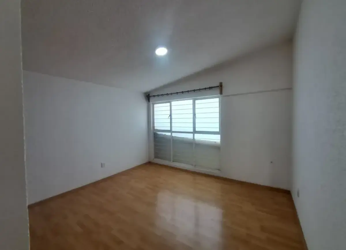 Casa en venta en Pedregal de San Nicolás 4A Sección, Tlalpan — foto 1 de 27