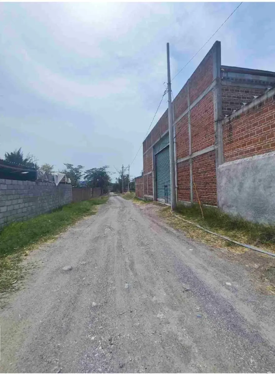 Bodega en renta en Pedregal de las Fuentes, Jiutepec — foto 1 de 5
