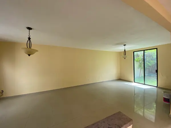 Casa en venta en Foresta Santa Anita, Tlajomulco de Zúñiga — foto 2 de 14