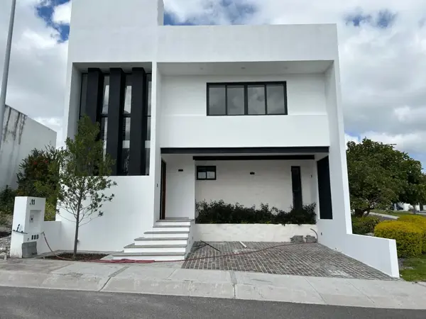 Espectacular Residencia en Zibatá