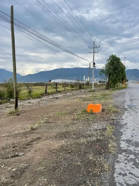 Terreno en venta en Oscar Flores Tapia, Saltillo — foto 2 de 5