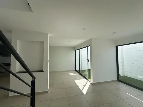 Casa en venta en Azahar Residencial, Corregidora — foto 3 de 21