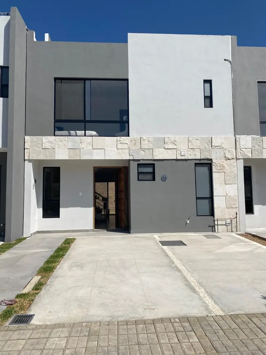 Casa en Venta en Lomas de Angelopolis 3,Excelente Opción con Amenidades Premium: Alberca, Gym y Casa Casa en Venta en Lomas de Angelopolis 3,Excelente Opción con Amenidades Premium: Alberca, Gym y Casa