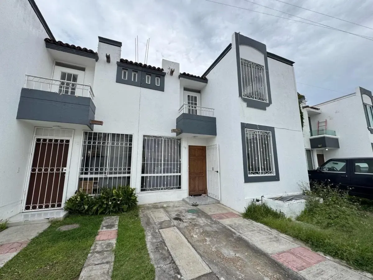 Casa en venta en Santa Margarita, Zapopan — foto 1 de 8