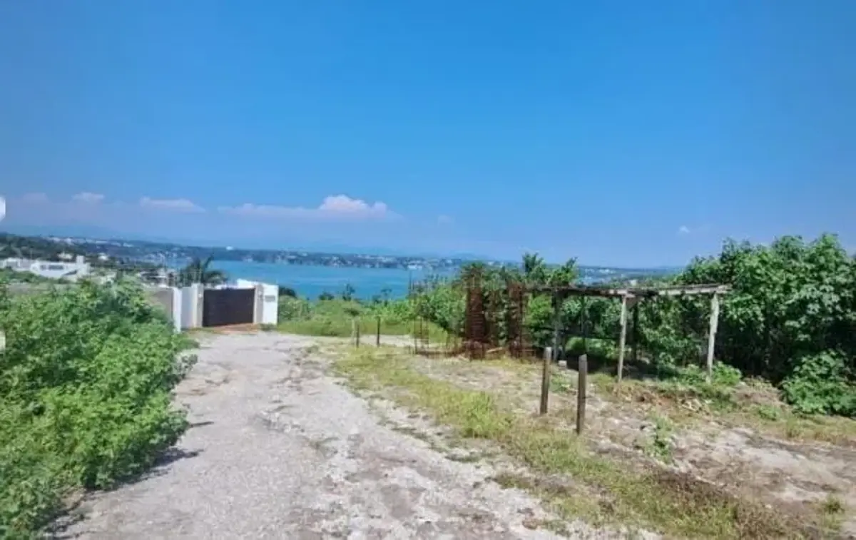 Terreno en venta en Tequesquitengo, Jojutla — foto 1 de 5