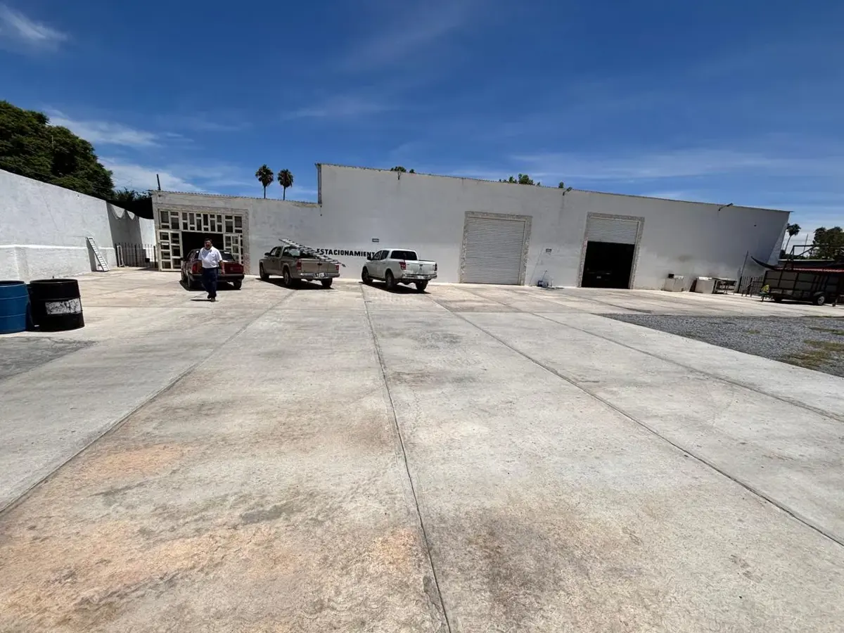 Bodega en venta en Parras de la Fuente Centro, Parras — foto 1 de 13