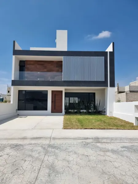 Casa en venta en El Portezuelo, Mineral de la Reforma — foto 2 de 31