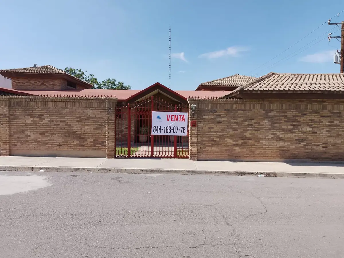 Casa en venta en Latinoamericana, Saltillo — foto 1 de 12