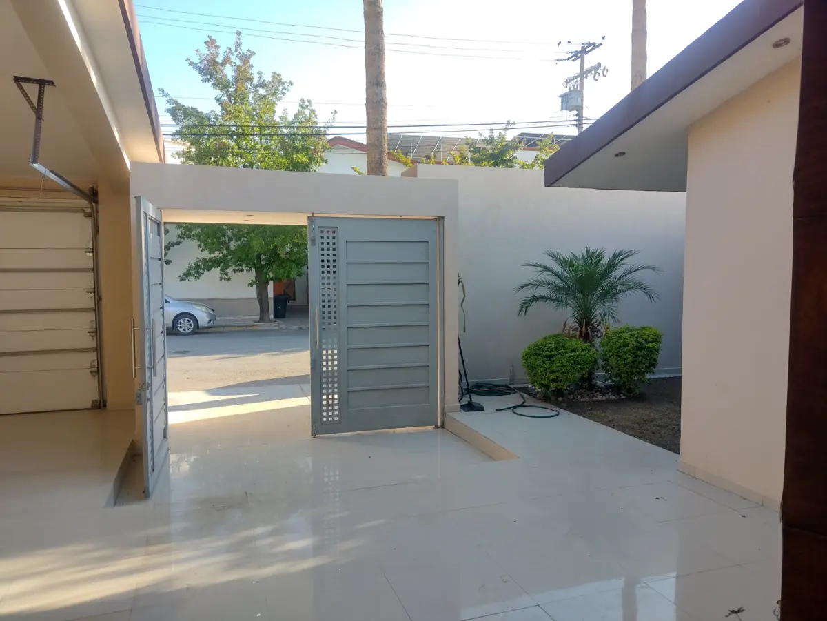 Casa en venta en Residencial Frondoso, Torreón — foto 1 de 15