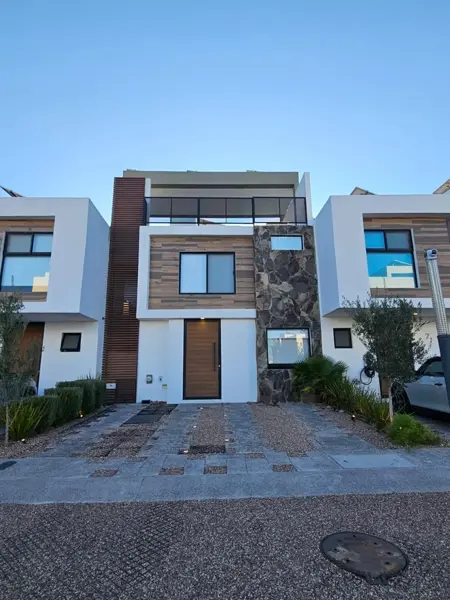 MAGNIFICA PROPIEDAD AUTOSUSTENTABLE EN CONDOMINIO PRIVADO ZAKIA MAGNIFICA PROPIEDAD AUTOSUSTENTABLE EN CONDOMINIO PRIVADO ZAKIA