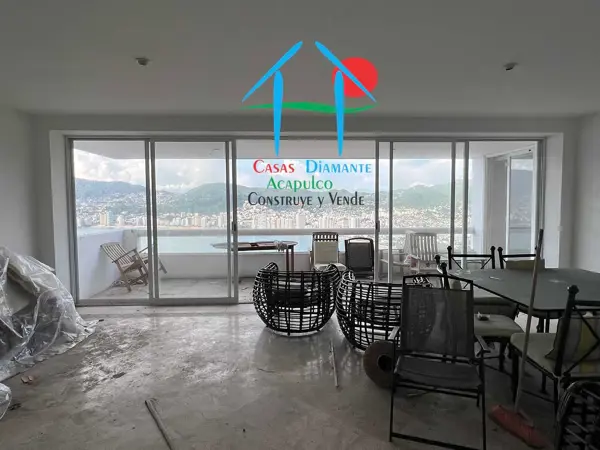 Depa con 3 recámaras y terraza con vista al mar