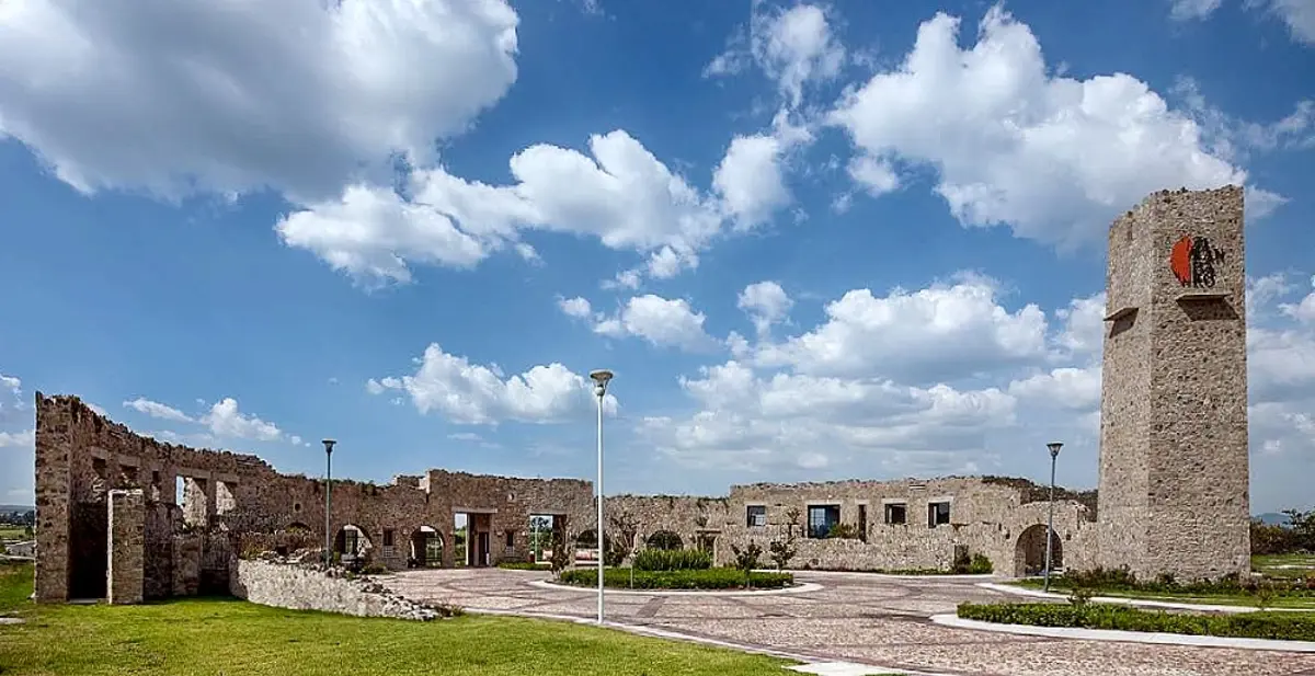 Casa en venta en Zirándaro, San Miguel de Allende — foto 1 de 16