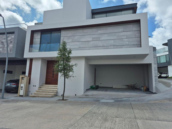 Casa en venta en Lomas del Predregal, San Luis Potosí, San Luis Potosí