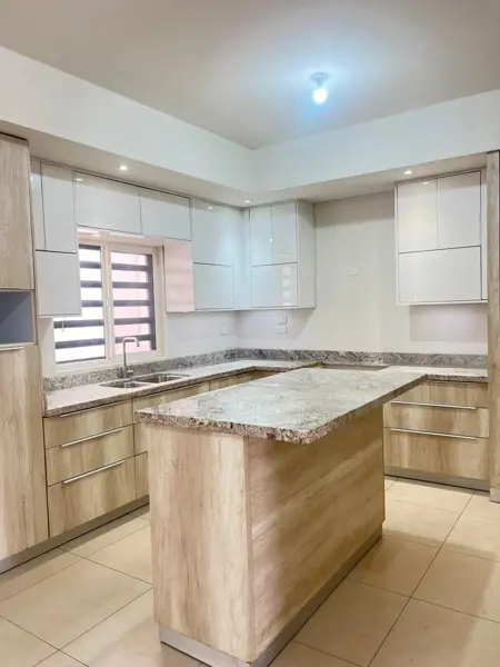 Casa en venta en Real de Sevilla Club Residencial, Hermosillo — foto 3 de 16