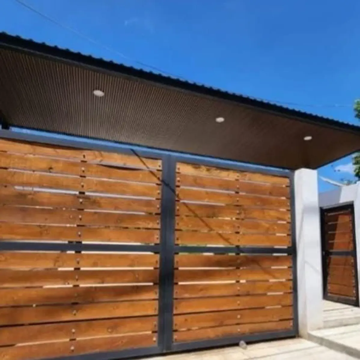Terreno en venta en Lomas de Cortes, Cuernavaca — foto 1 de 4