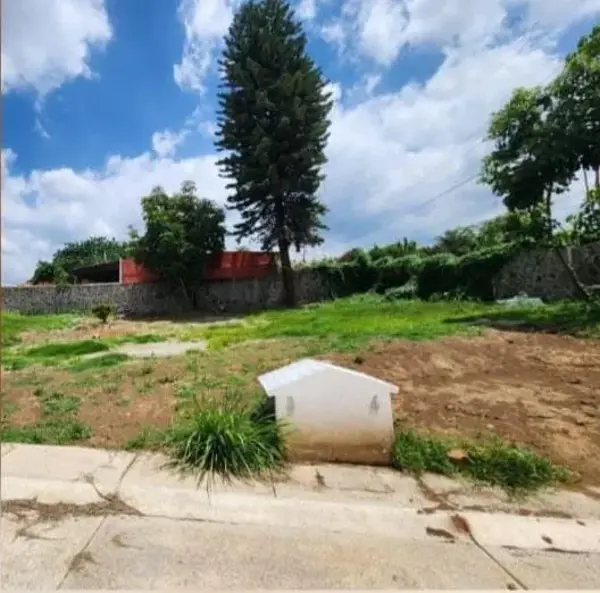 Terreno en venta en Lomas de Cortes, Cuernavaca — foto 3 de 4