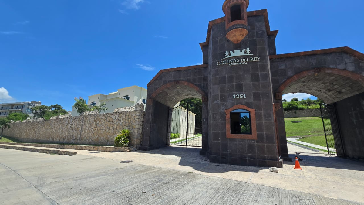 TERRENO EN VENTA, 720 MTS, FRACC COLINAS DEL REY, TERAN, TUXTLA GUTIERREZ, CHIAPAS TERRENO EN VENTA, 720 MTS, FRACC COLINAS DEL REY, TERAN, TUXTLA GUTIERREZ, CHIAPAS