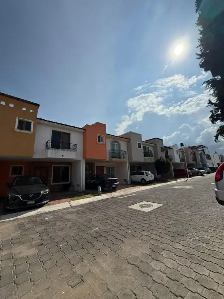 Casa en venta en Real de Valdepeñas, Zapopan — foto 2 de 11