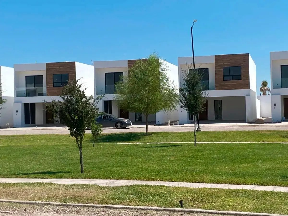 Casa en venta en La Barranca, Torreón — foto 1 de 22