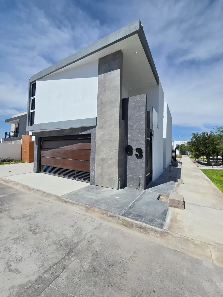 Casa en venta en Santa Fe, Torreón — foto 1 de 18