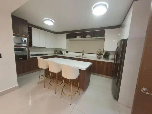 Casa en venta en Puerta de Hierro, Monterrey — foto 3 de 23