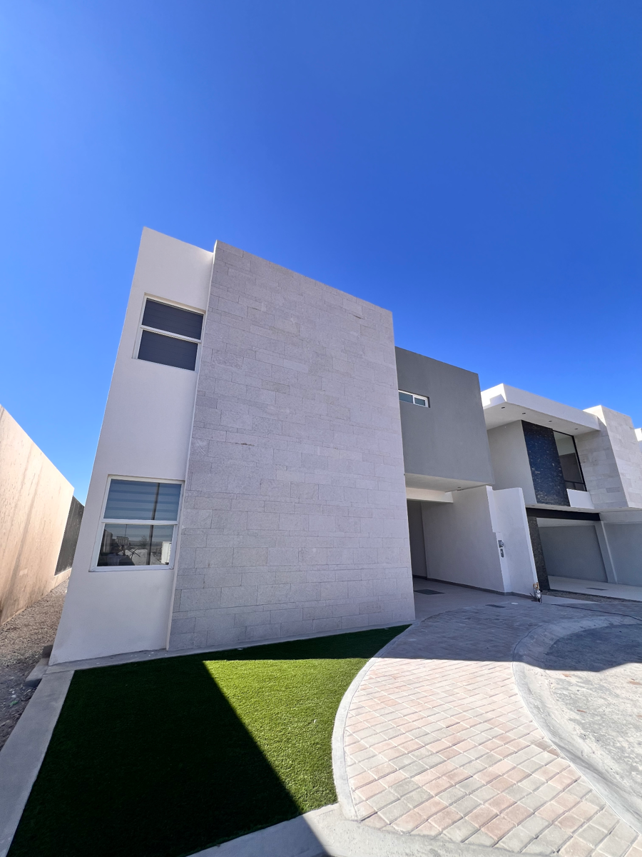Casa en renta en Privanzas del Campestre, Arteaga — foto 1 de 24